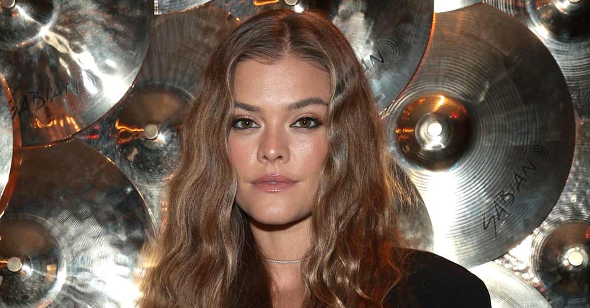Nina Agdal Looks Like A Gorgeous Beach Babe In Sunset String Bikini
