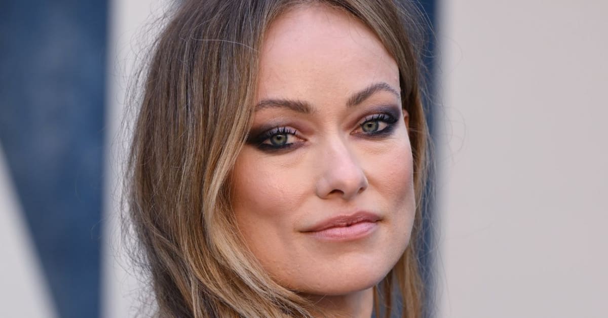 Look Olivia Wilde Celebrates Her Th Birthday With A Cheeky Bikini