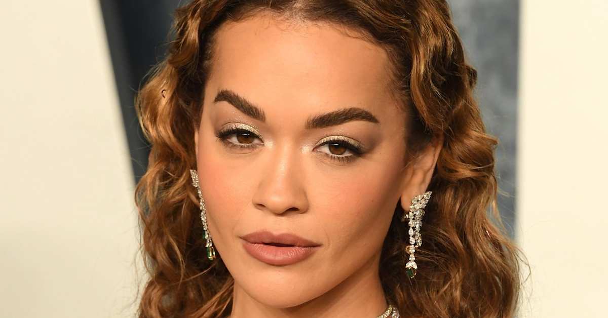 Rita Ora Accessorized Her Ultra Low Waist Bikini With The Best Jewelry