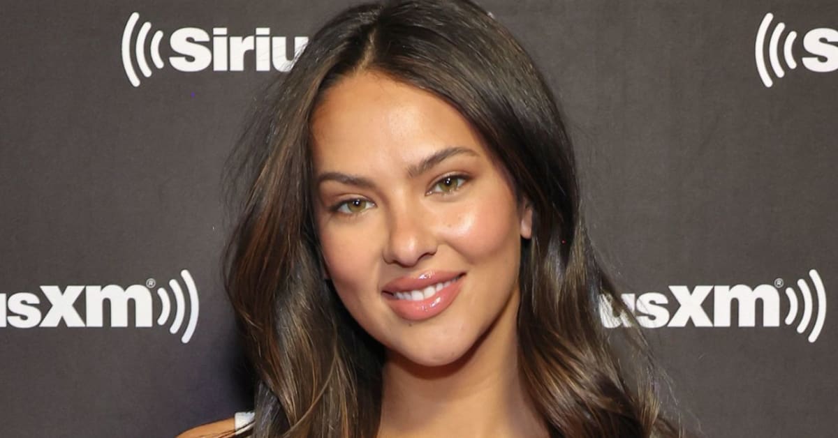 Christen Harper Models The Perfect Beachy Look With Jean Shorts And Bikini Top Sports