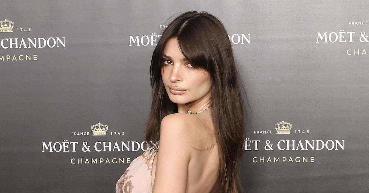 Emily Ratajkowski Stuns In Fiery Red Bikini In Front Of Gorgeous Sunset