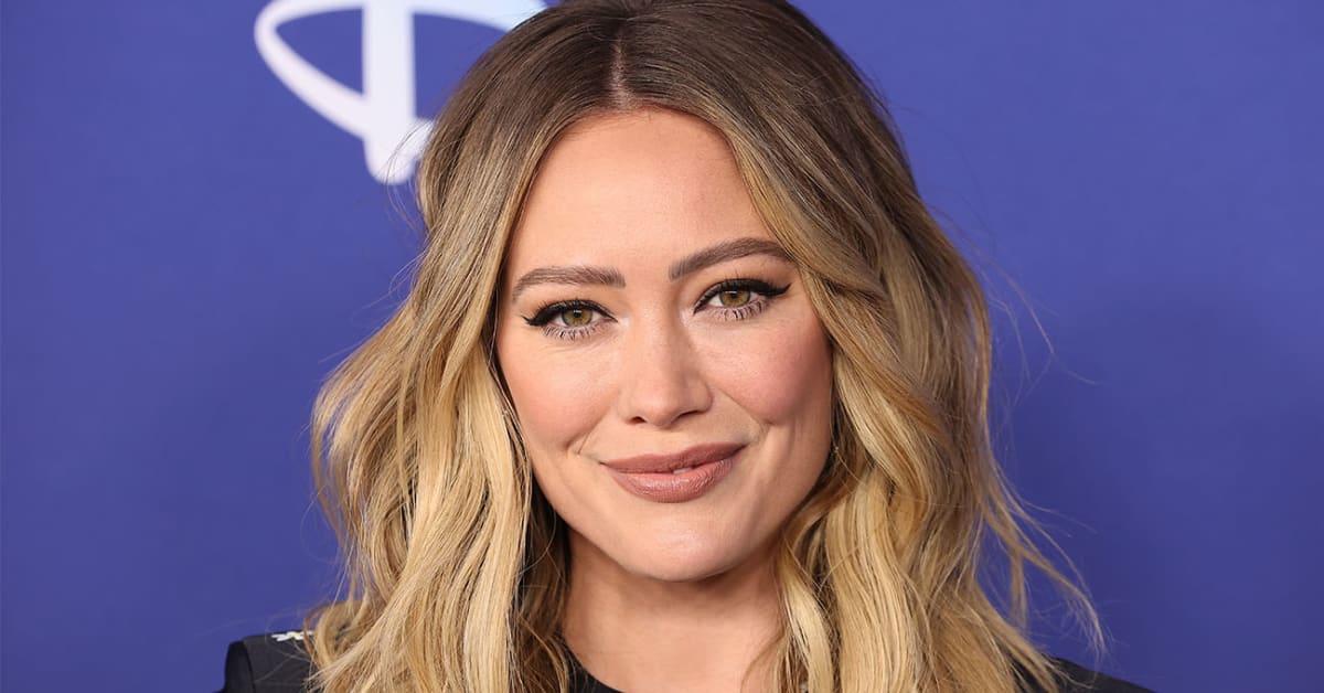 Hilary Duff Shows Off Her Toned Body on the Cover of ‘Women’s Health