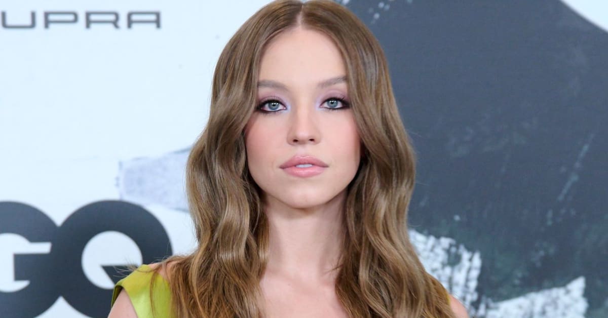 The ‘Greatest Lip Color on the Market’ Sydney Sweeney Can’t Live ...