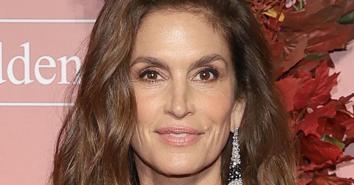 Cindy Crawford Opens Up About Taking Control of Her Image as a