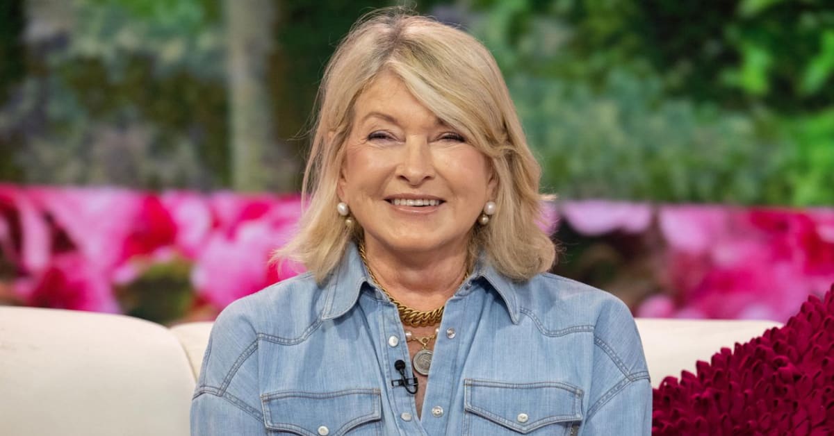 2023 SI Swimsuit Cover Model Martha Stewart Shares Her GoTo Swimwear