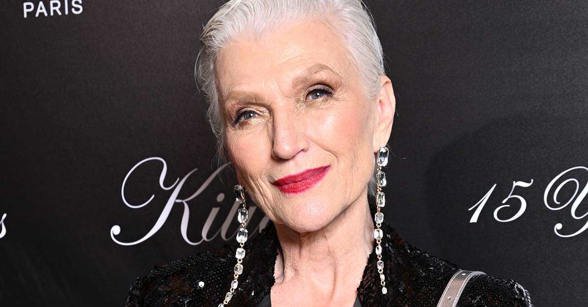 Look: Maye Musk Reveals Swimsuit Photos of Herself When She Was 20 ...