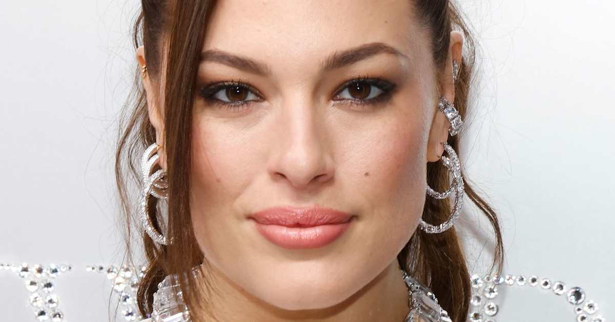 Ashley Graham Shares How She Built Her Brand Around Confidence - Sports ...