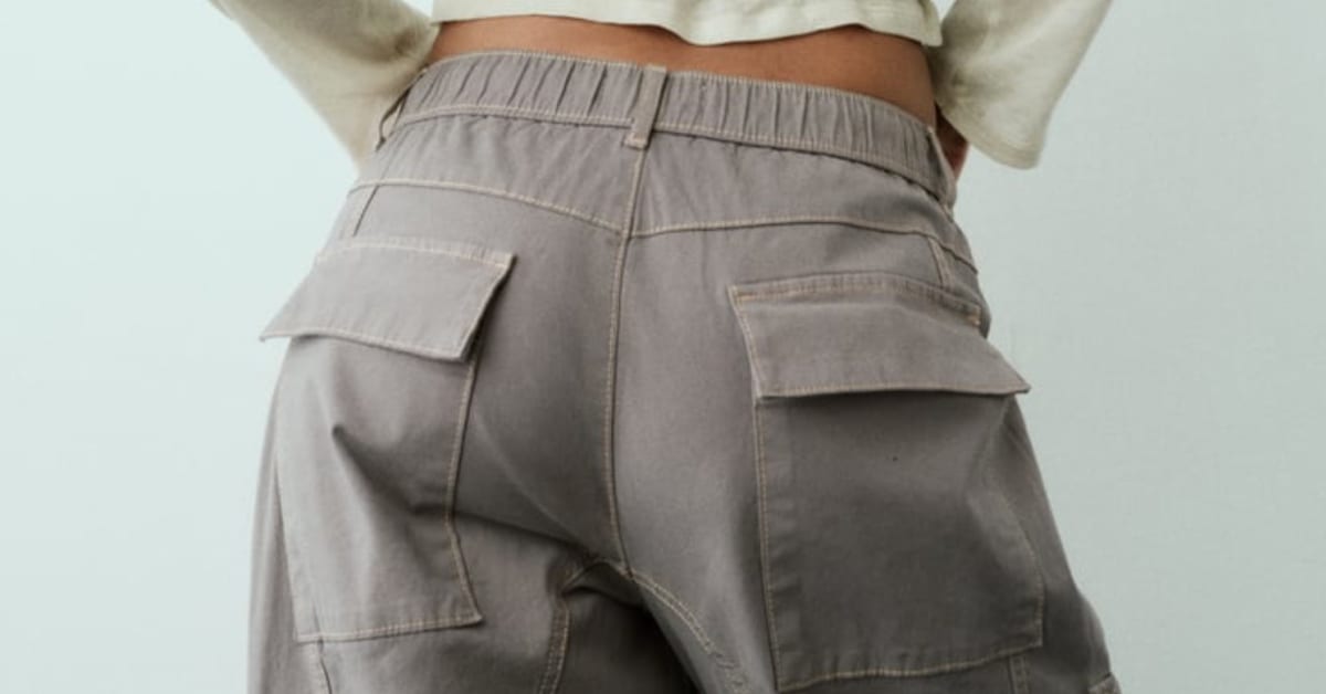 High Waisted Stitch Detail Cargo Jeans  Fashion pants, White cargo pants, Cargo  pants outfit