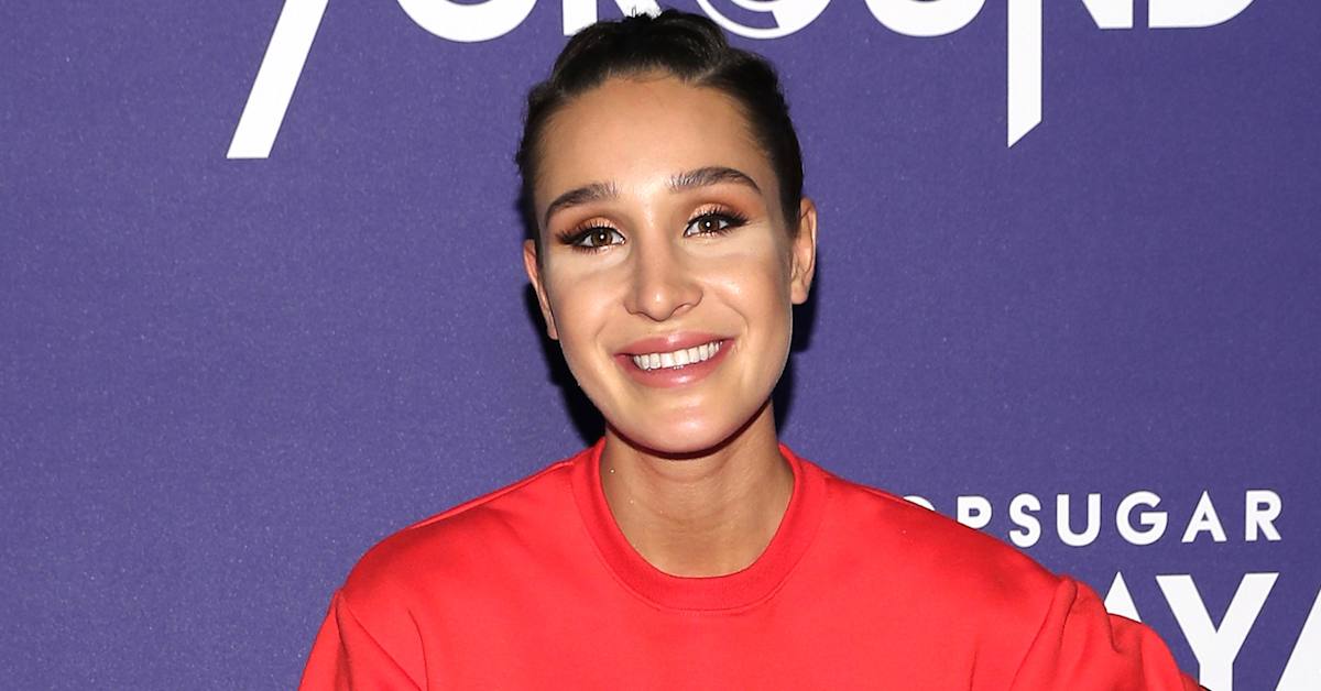 This New Kayla Itsines Ab Workout Is Designed to Sculpt Your