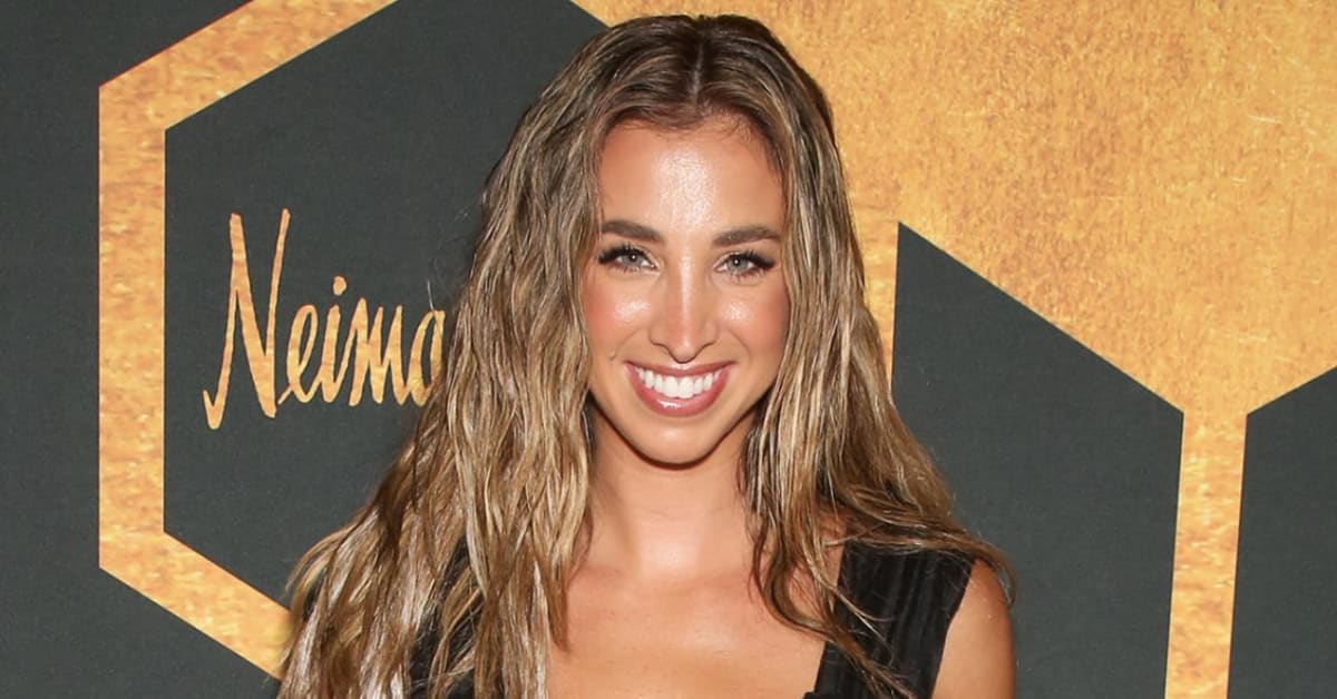 Watch Katie Austin Sizzle on the SI Swimsuit Photo Shoot Set With Her