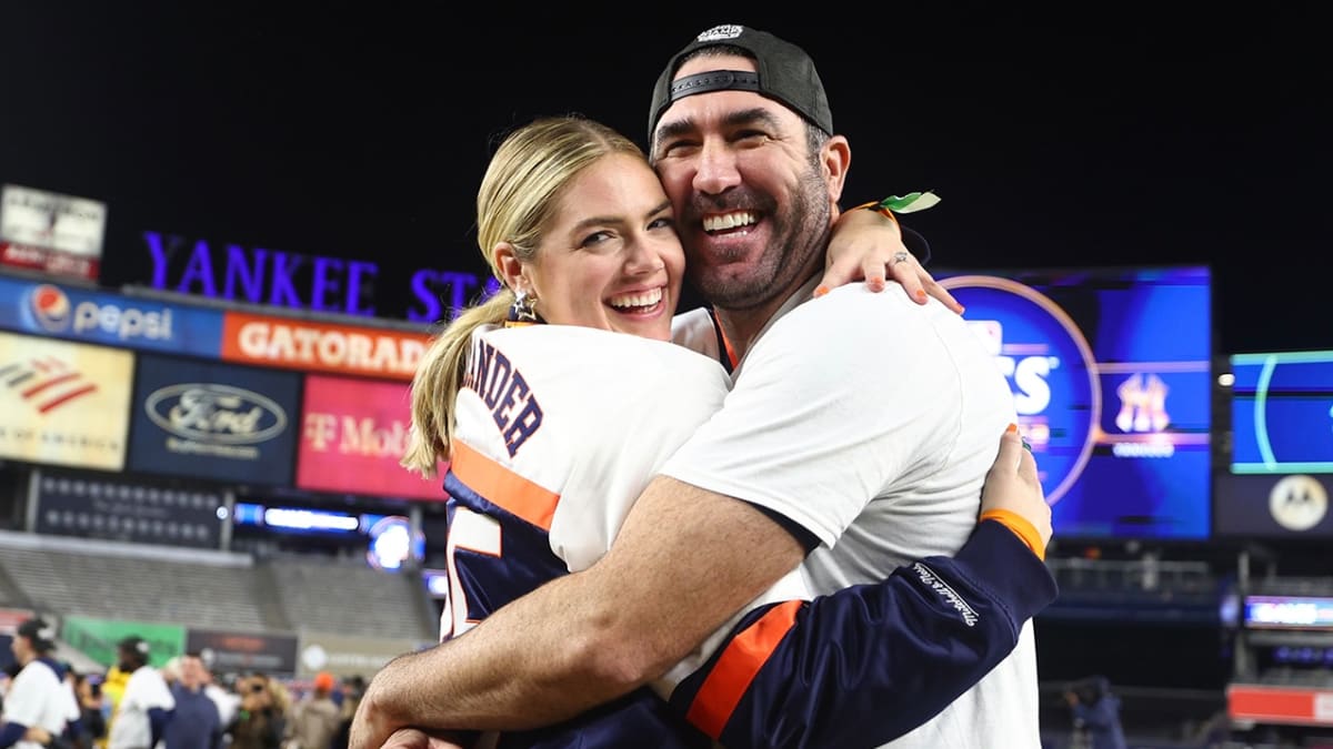 Kate Upton attends New York Yankees vs Houston Astros game at Yankee  Stadium in New York