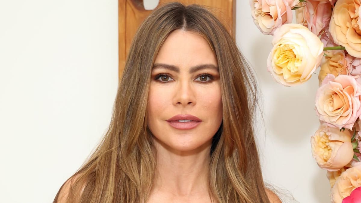 Sofia Vergara Pairs Lacy White Swimsuit With Linen Pants for Ultra