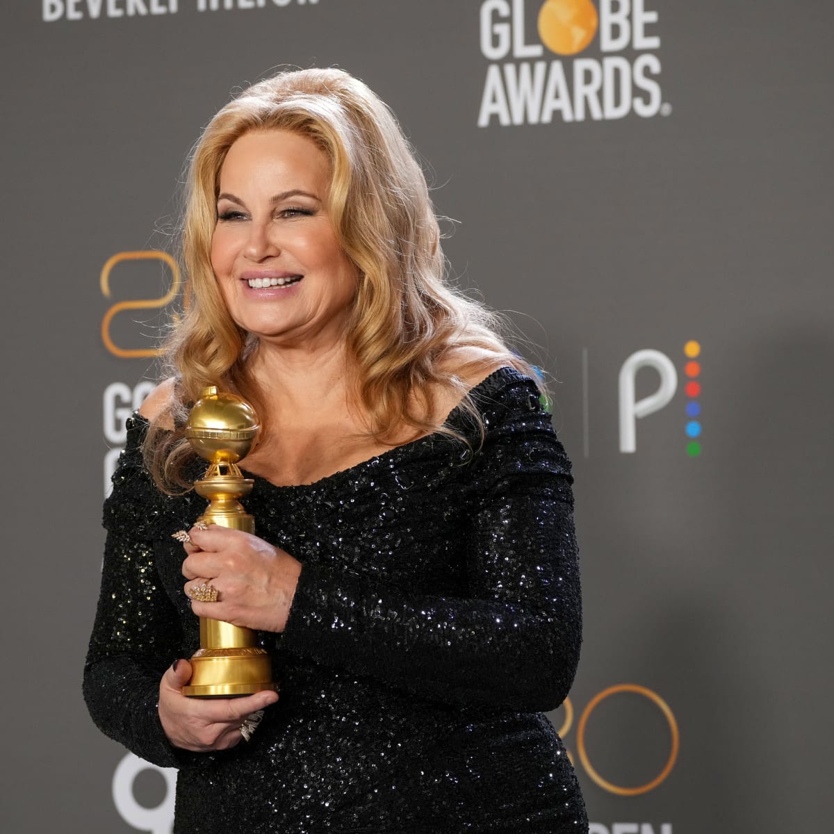 Best Part of the 2023 Golden Globes? Jennifer Coolidge and Mike