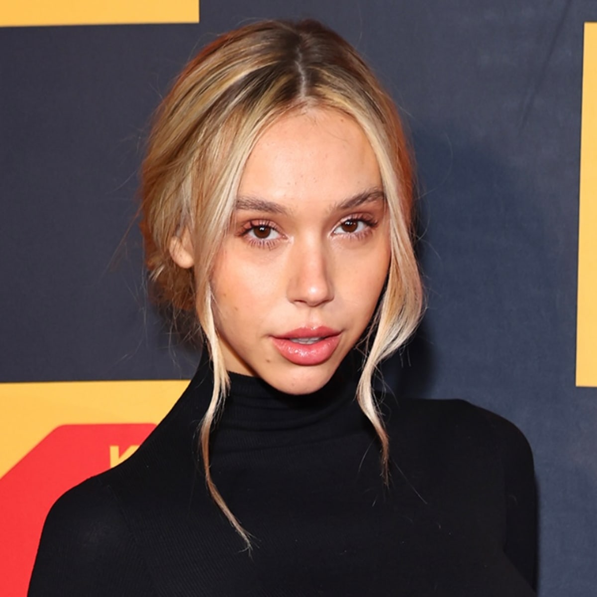 Alexis.blond alter