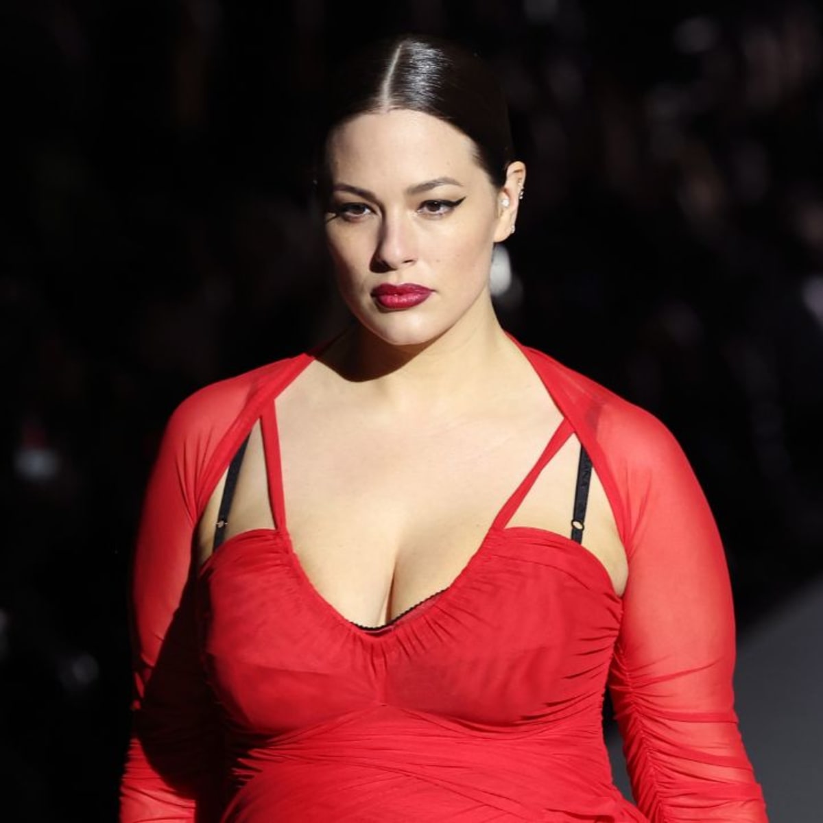 Ashley Graham Looks Fierce Walking Dolce Gabbana Runway During