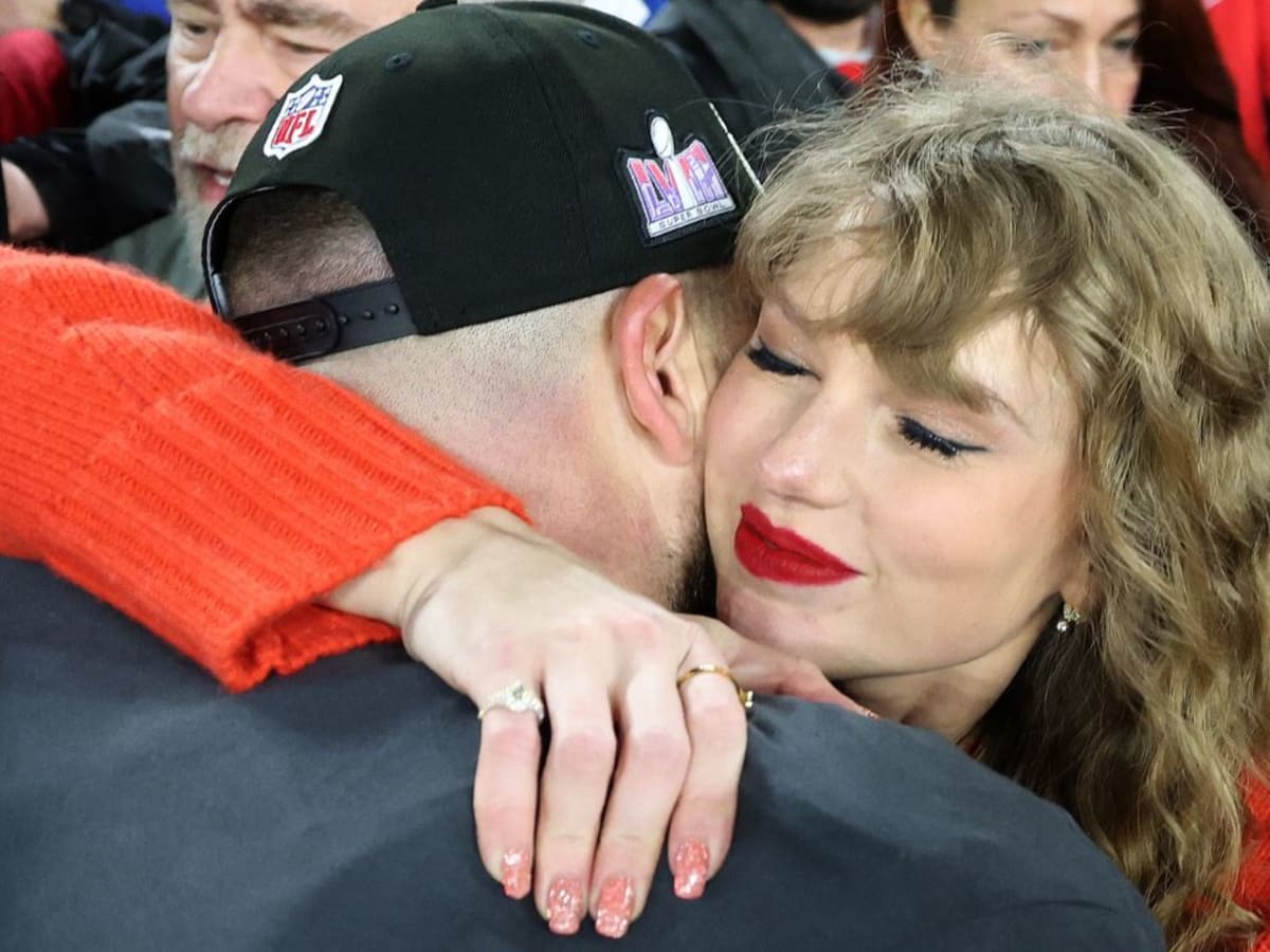 Travis Kelce Explains When His Romance With Taylor Swift First Started -  Sports Illustrated Lifestyle