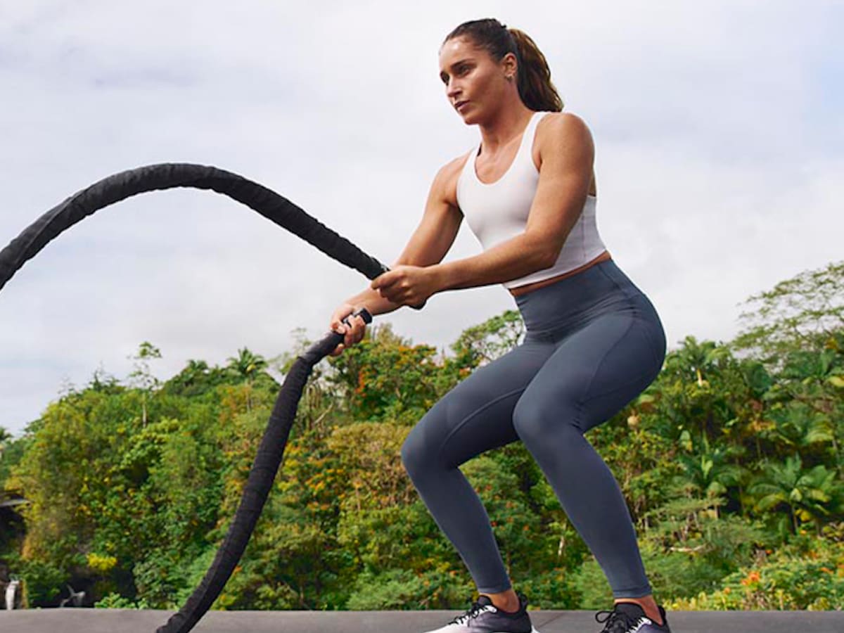 Emma chamberlain workout sales clothes