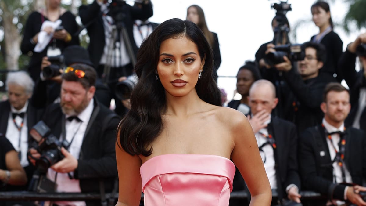 Shop This Figure-Hugging Workout Dress Cindy Kimberly Paired