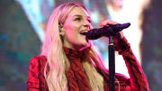 Kelsea Ballerini.
