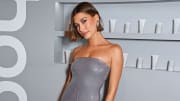 Hailey Bieber.