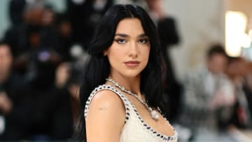 Dua Lipa.
