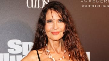 Carol Alt.