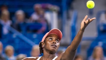Sloane Stephens prepared to serve.