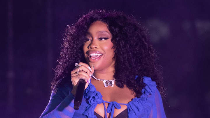SZA.