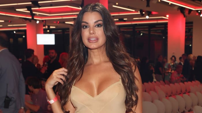 Victoria Vesce.