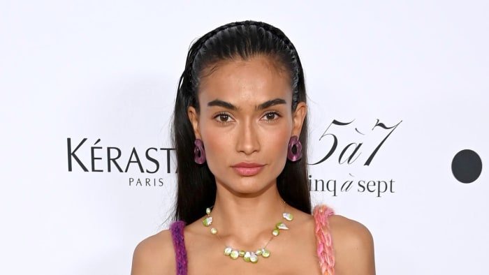 Kelly Gale Sports Vibrant Color Pairing in Fabulous Evening Wear Look ...