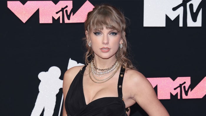 Taylor Swift.