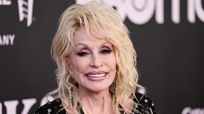 Dolly Parton Drops a New Song to Celebrate Turning 77 si_lifestyle