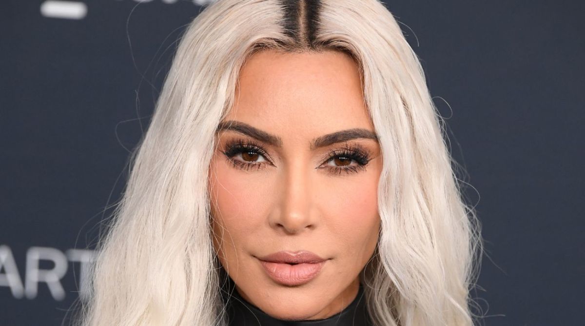 Kim Kardashian Snaps Thong Selfie to 'Look Back' at 2022: Photo