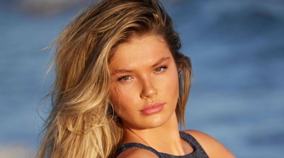 Introducing 2023 SI Swimsuit Rookie Ellie Thumann si_lifestyle