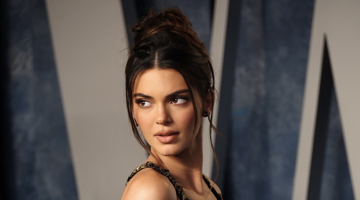 Kendall Jenner Wears Tank Top and Underwear