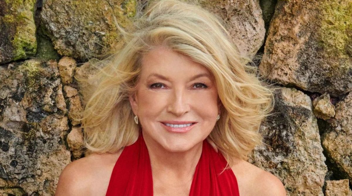 Martha Stewart Featured As The New Si Swimsuit Cover Model | My XXX Hot ...