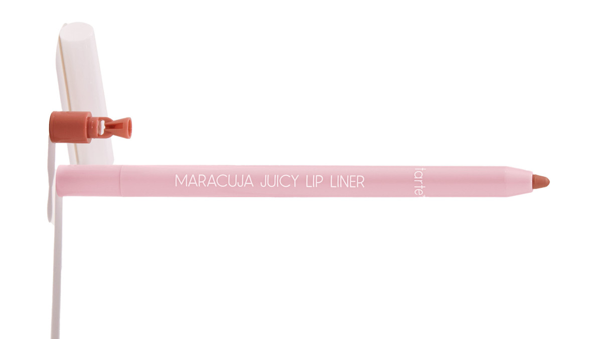 2478-maracuja-juicy-lip-liner-buff-MAIN